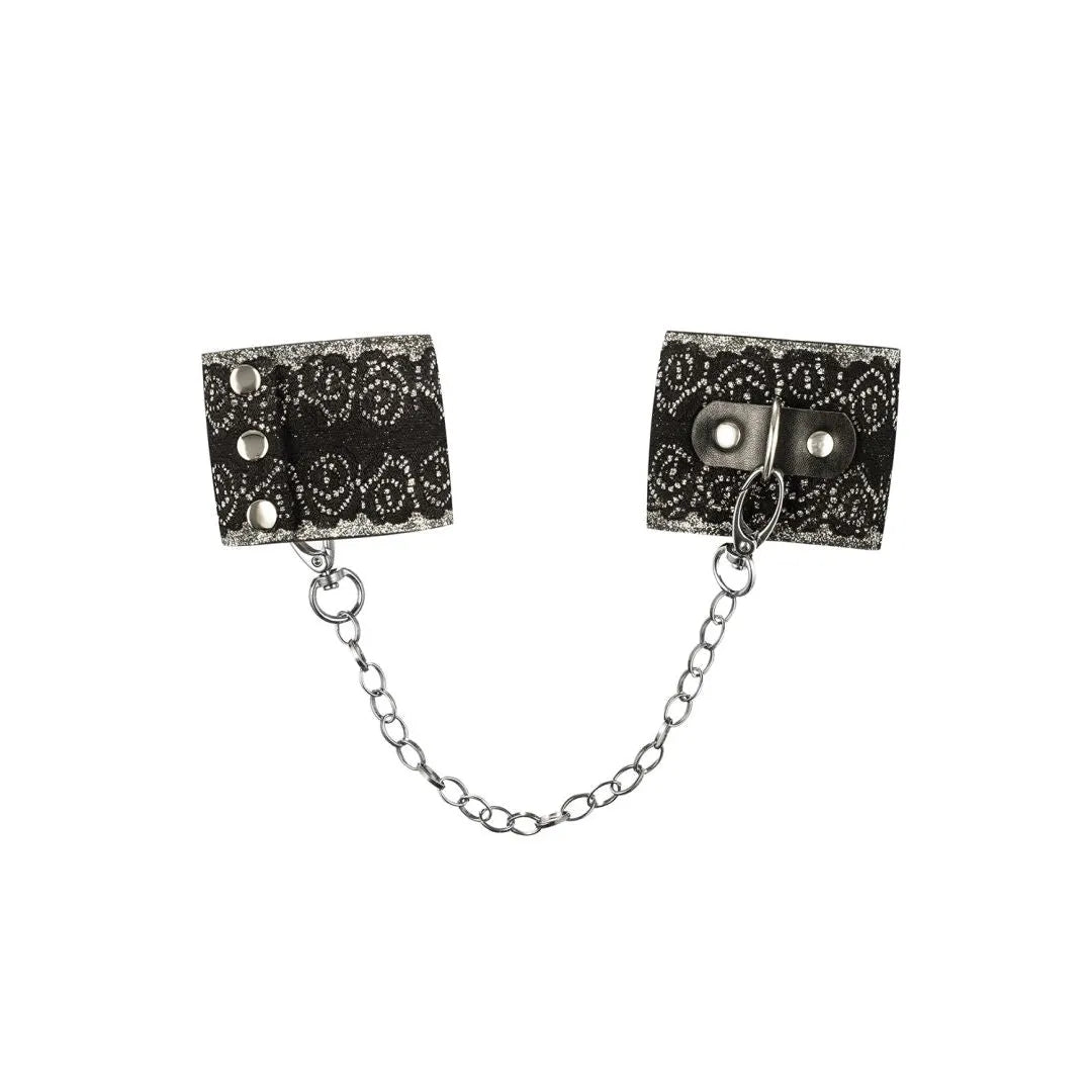 Menottes noires en dentelle avec paillettes, chaîne élégante, fermeture à trois boutons, design sexy et raffiné.
