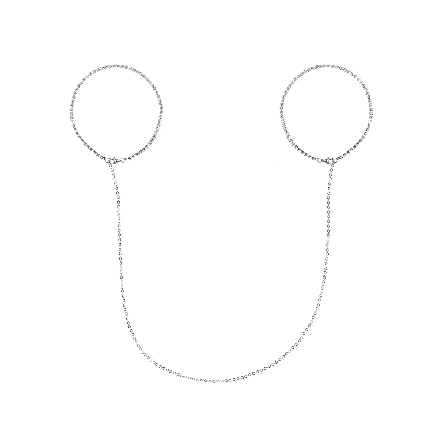 Menottes en argent scintillant, design bracelet, chaîne fine, accessoire élégant et audacieux pour moments intimes.