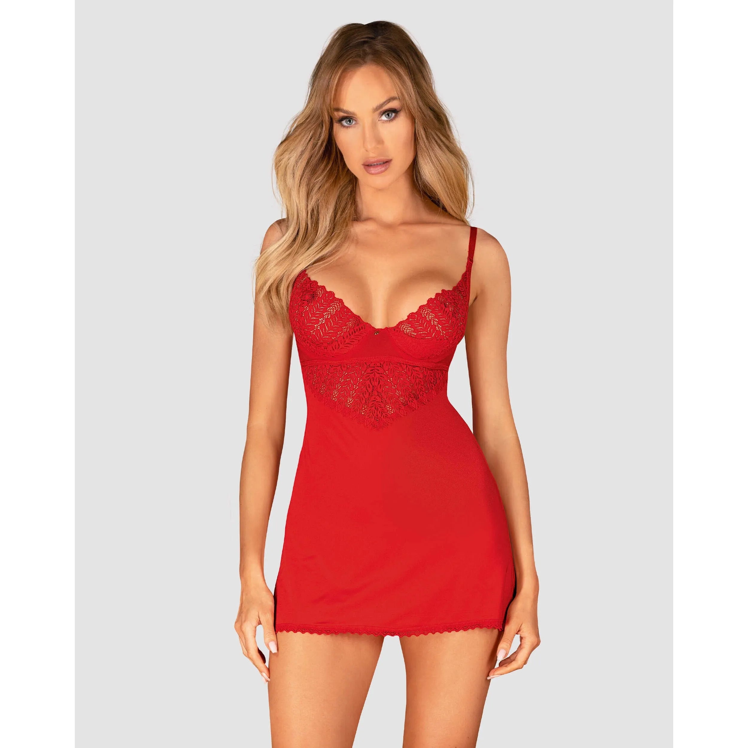 Nuisette rouge dentelle empiècements bonnets rembourrés ajustement confortable élégante