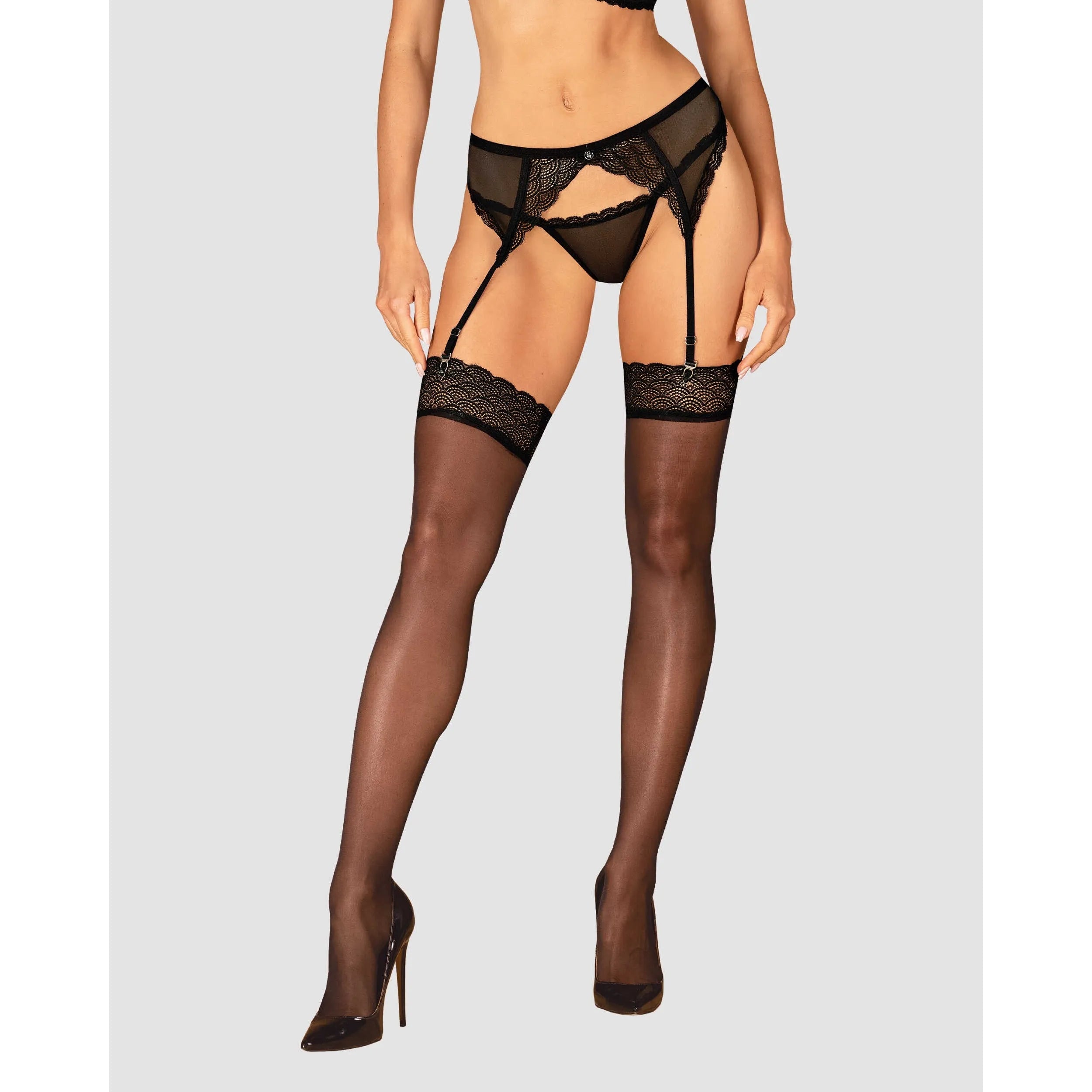 Bas en dentelle noire Chemeris avec finition géométrique, amincissants, élégants pour bureau et rendez-vous.