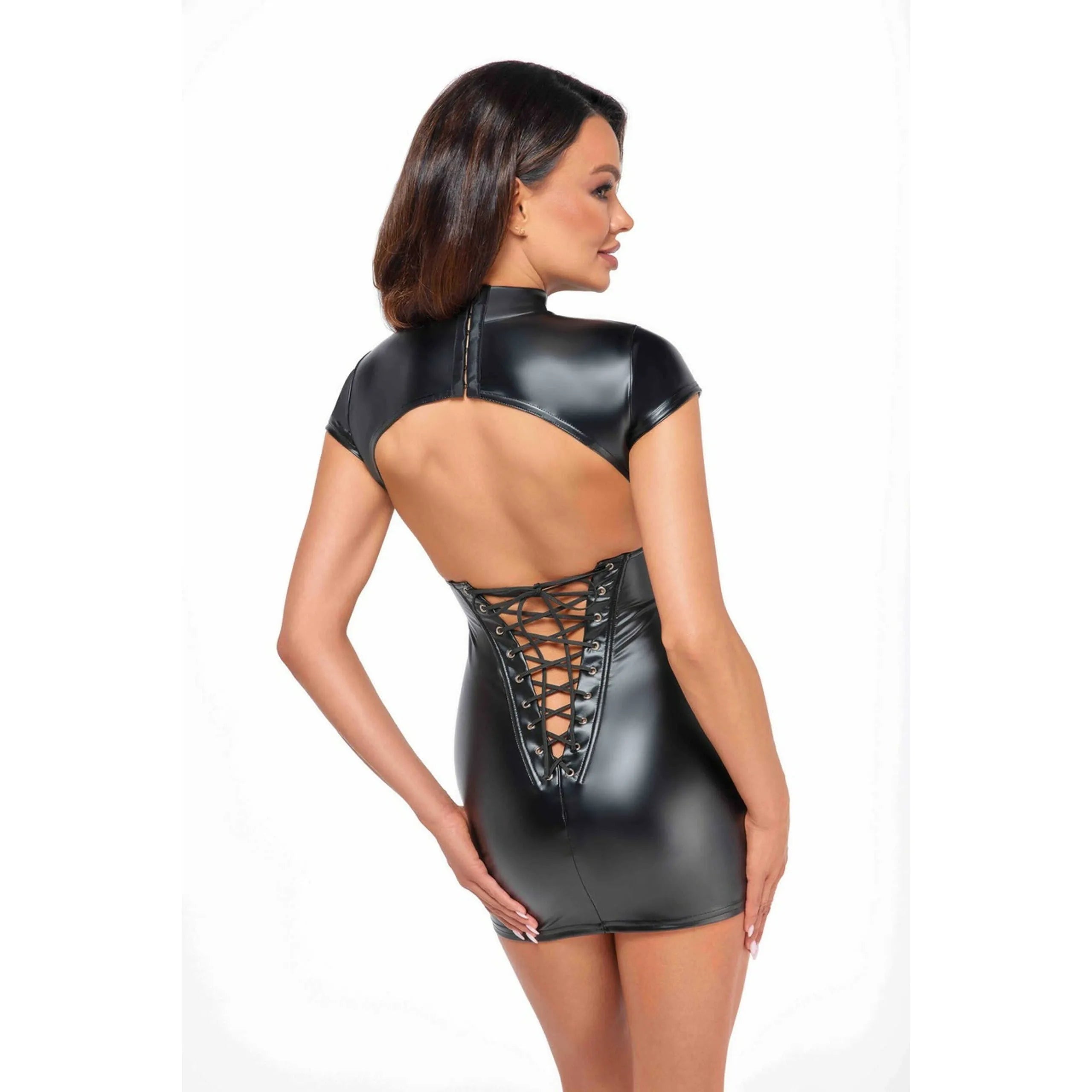 Mini robe wetlook élastique laçage dos manches capuchon col montant