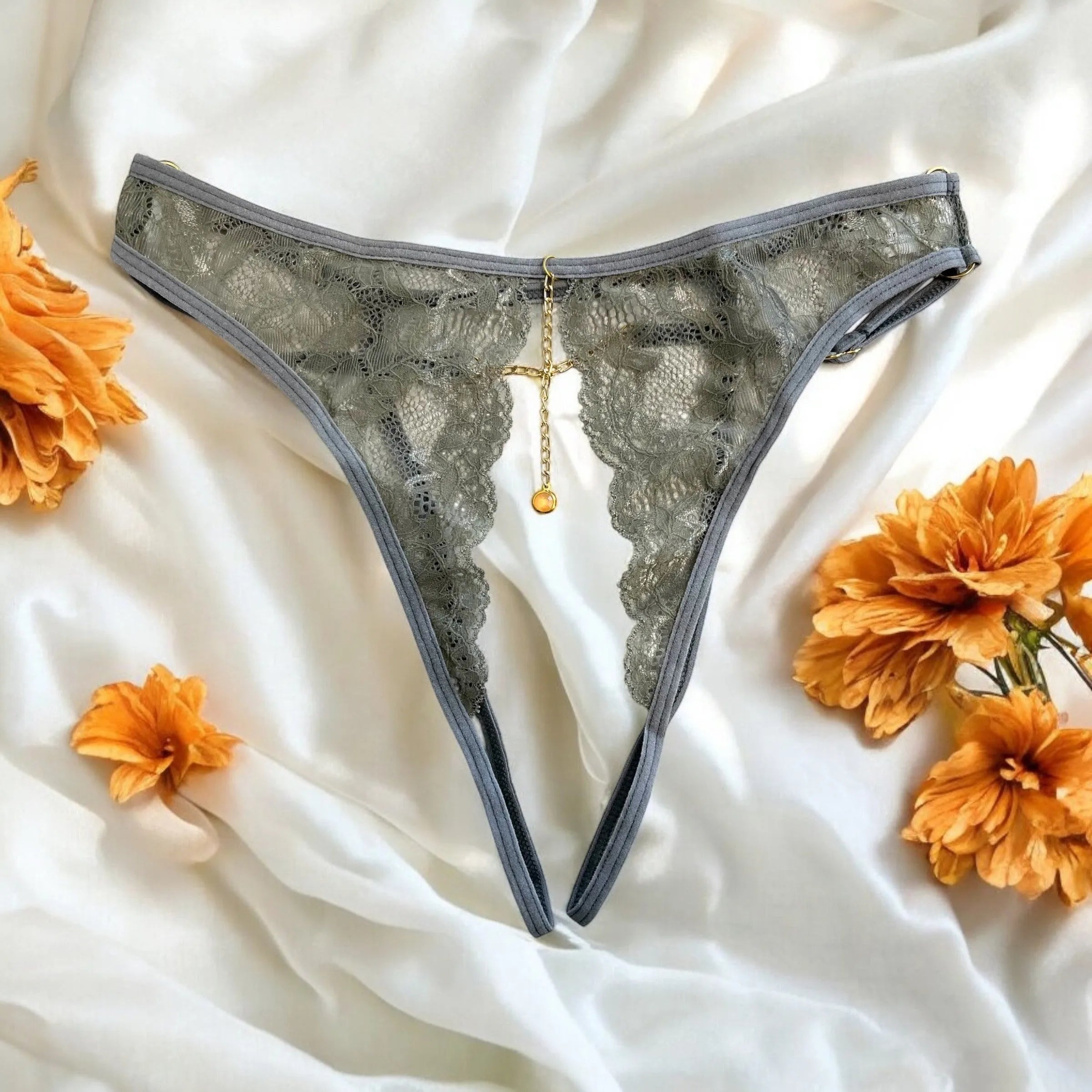 String dentelle gris chaîne dorée bijou scintillant ouvert entrejambe ajustable
