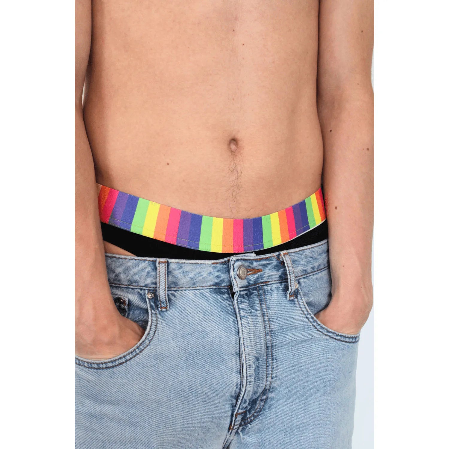 String Noir Confortable Homme Lookme Style Affirmé Ceinture Arc-en-Ciel Design Minimaliste Confort Quotidien Esthétisme Provocateur 80% Polyamide