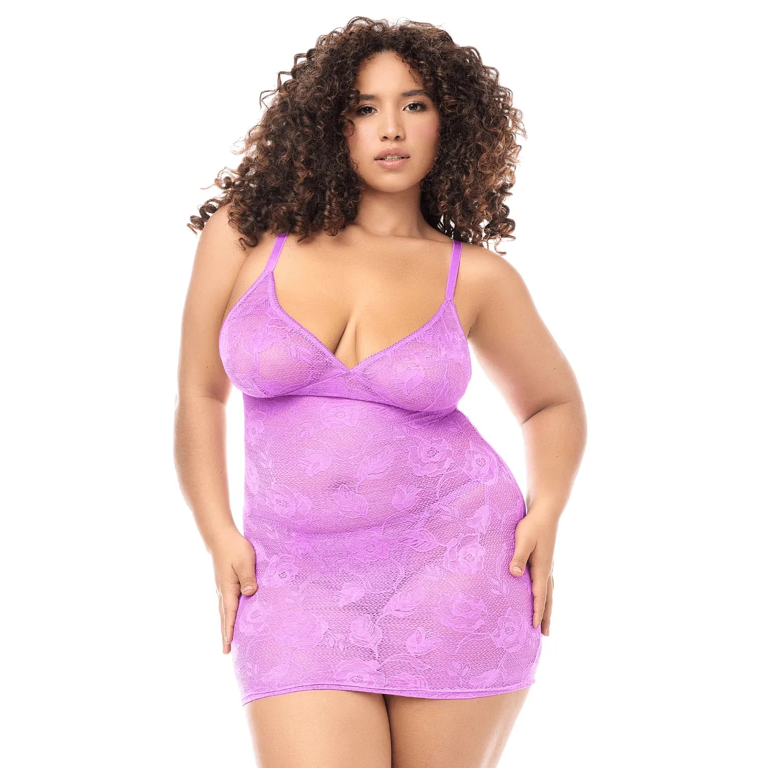 Babydoll sexy grande taille en dentelle douce et extensible avec string assorti violet Mapalé - MAL7613XWORC
