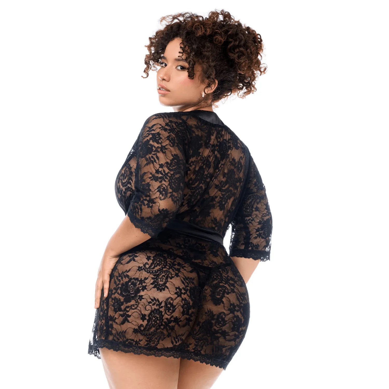 Peignoir sexy grande taille en dentelle avec bordures satin et string assorti Mapalé - MAL7618XBLK