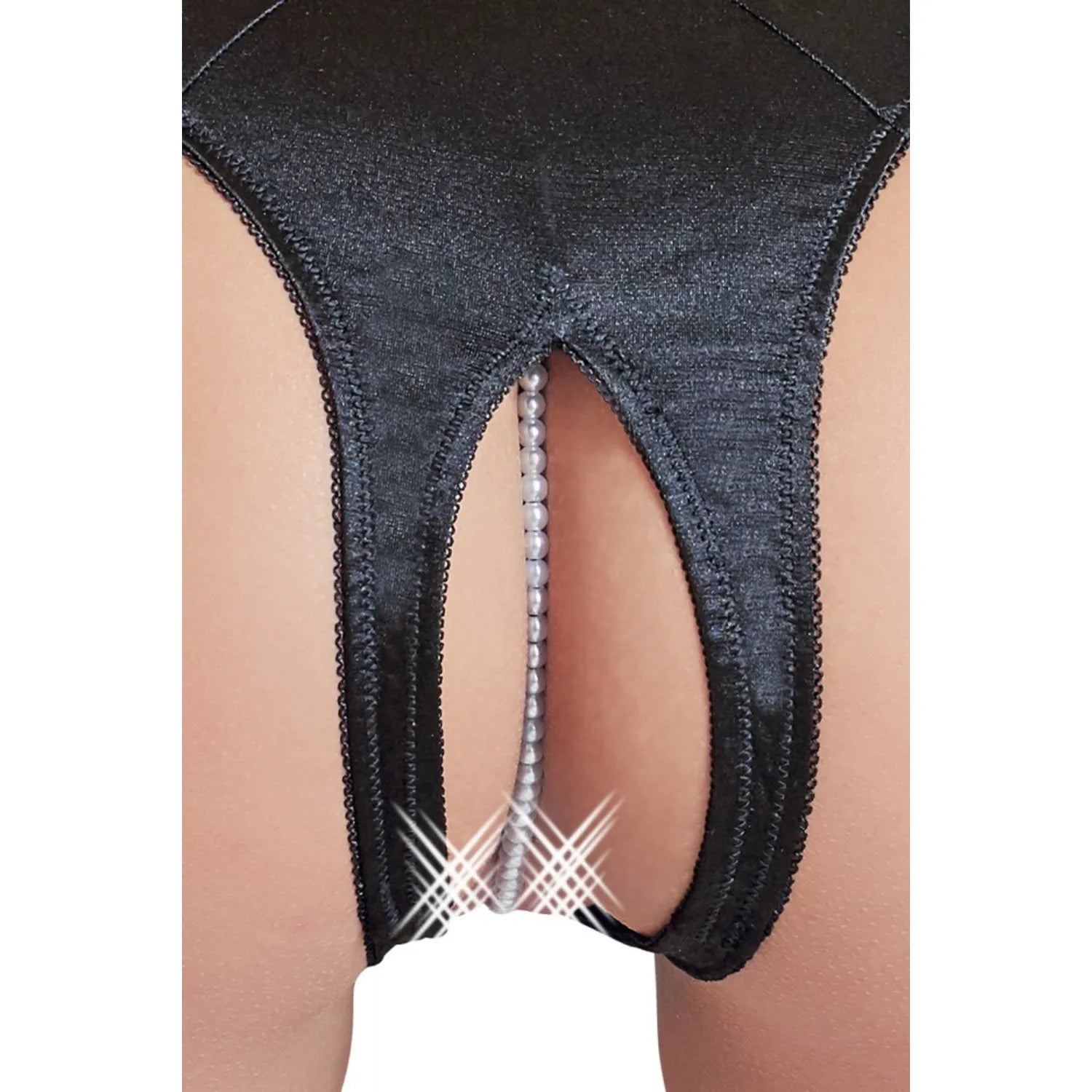 Tanga ouvert satin perles broderie sensuelle confort femme élégante