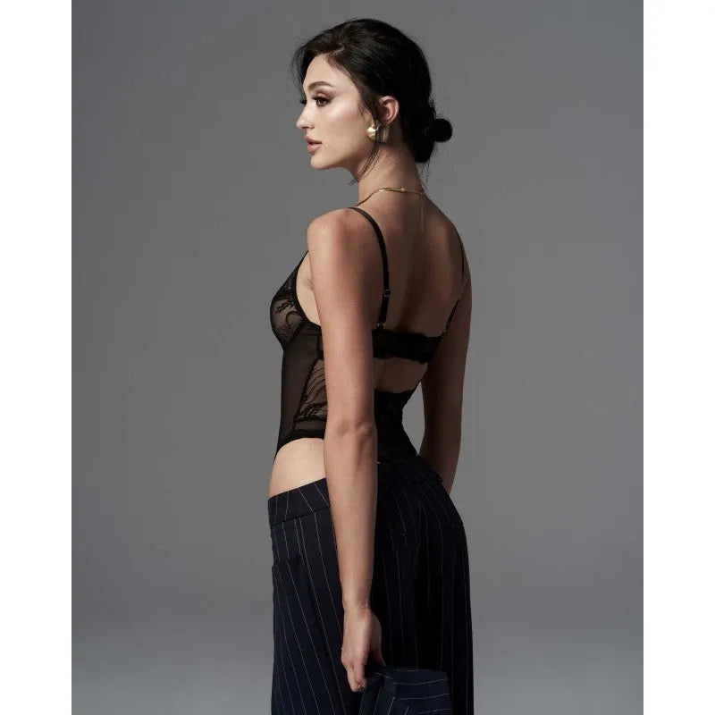 Perisia body noir maille transparente dentelle ouverte bonnets armatures