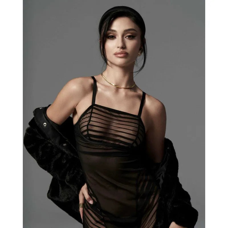 Lune Bellis nuisette noire lingerie luxe tissu transparent rayures ajustable