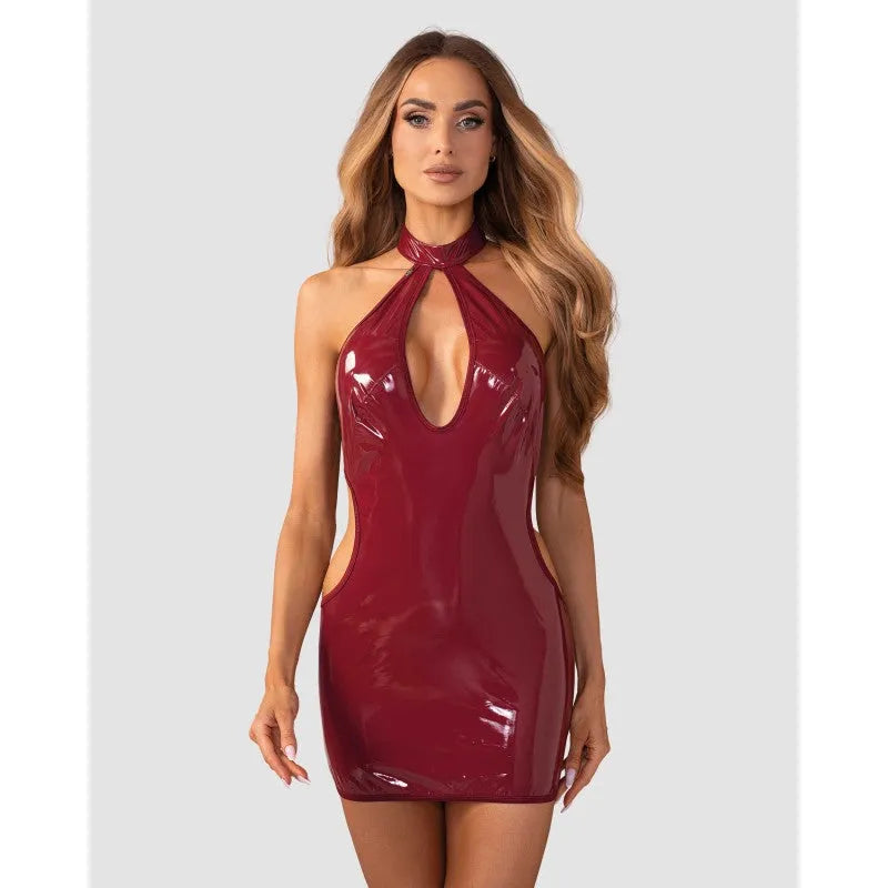 Robe rouge glossy décolleté ajustable tissu brillant séduisante