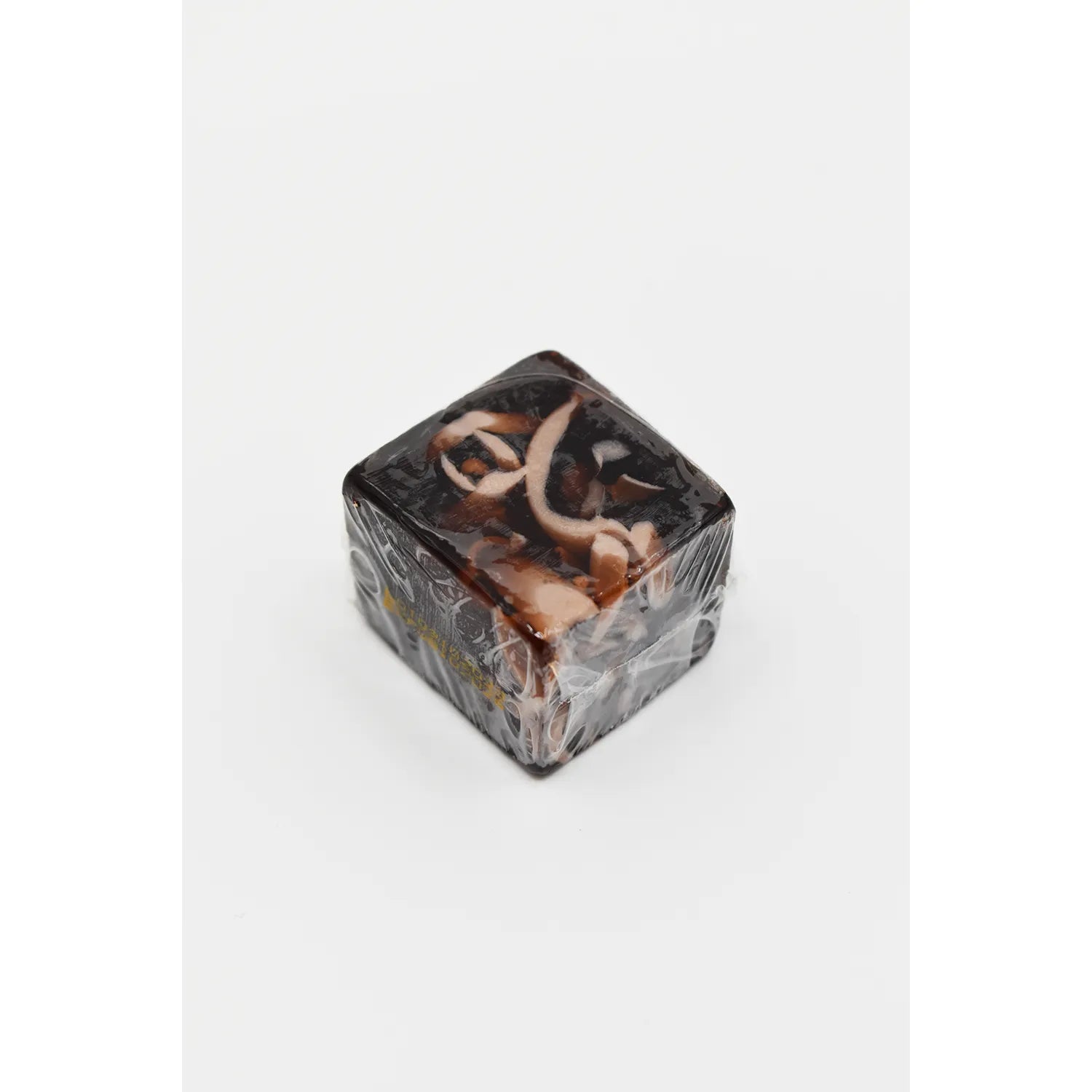 Savon artisanal hydratant ambre patchouli peau douce élastique beurre karité