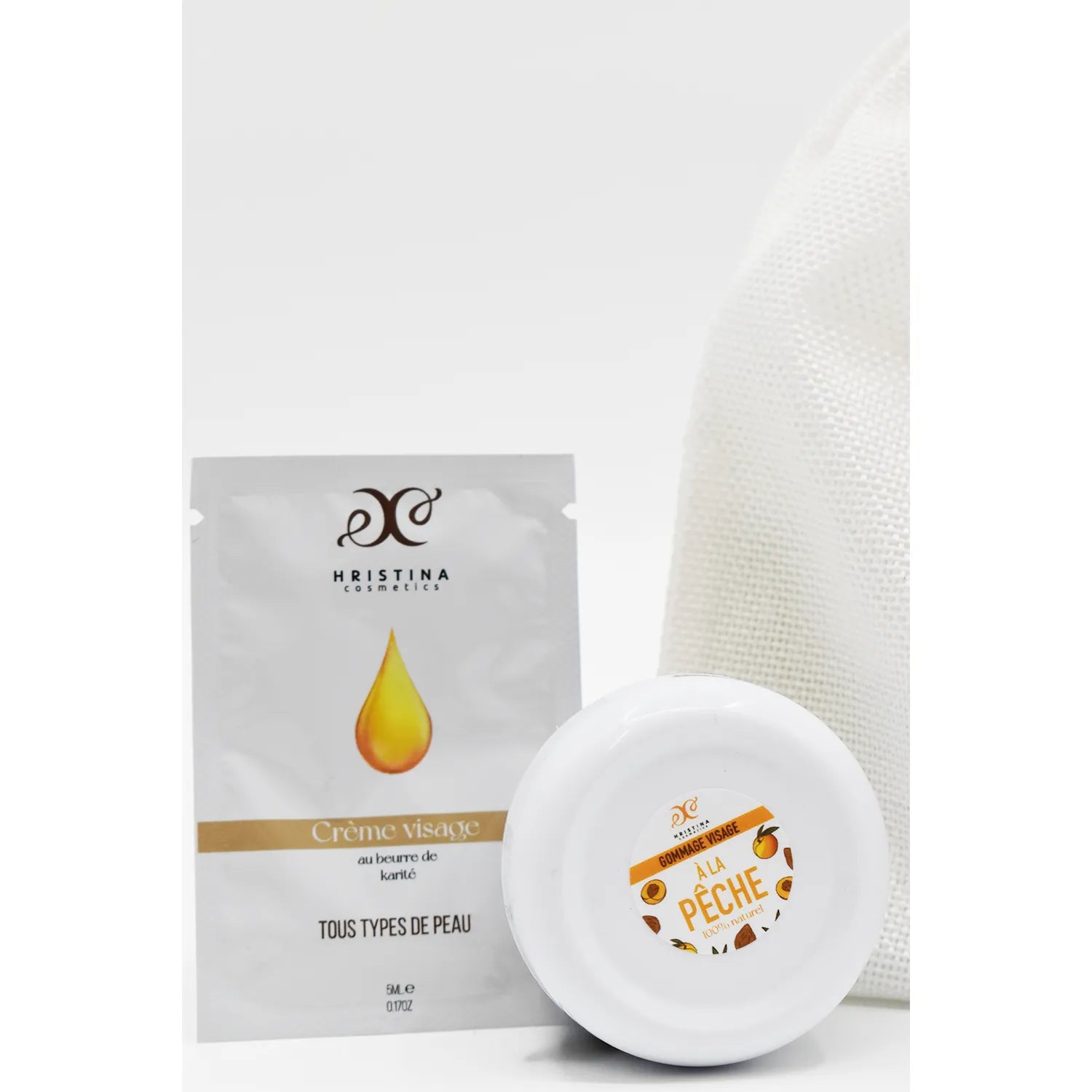 Coffret découverte visage avec eau florale de rose et beurre de karité, produits naturels pour tous types de peau.
