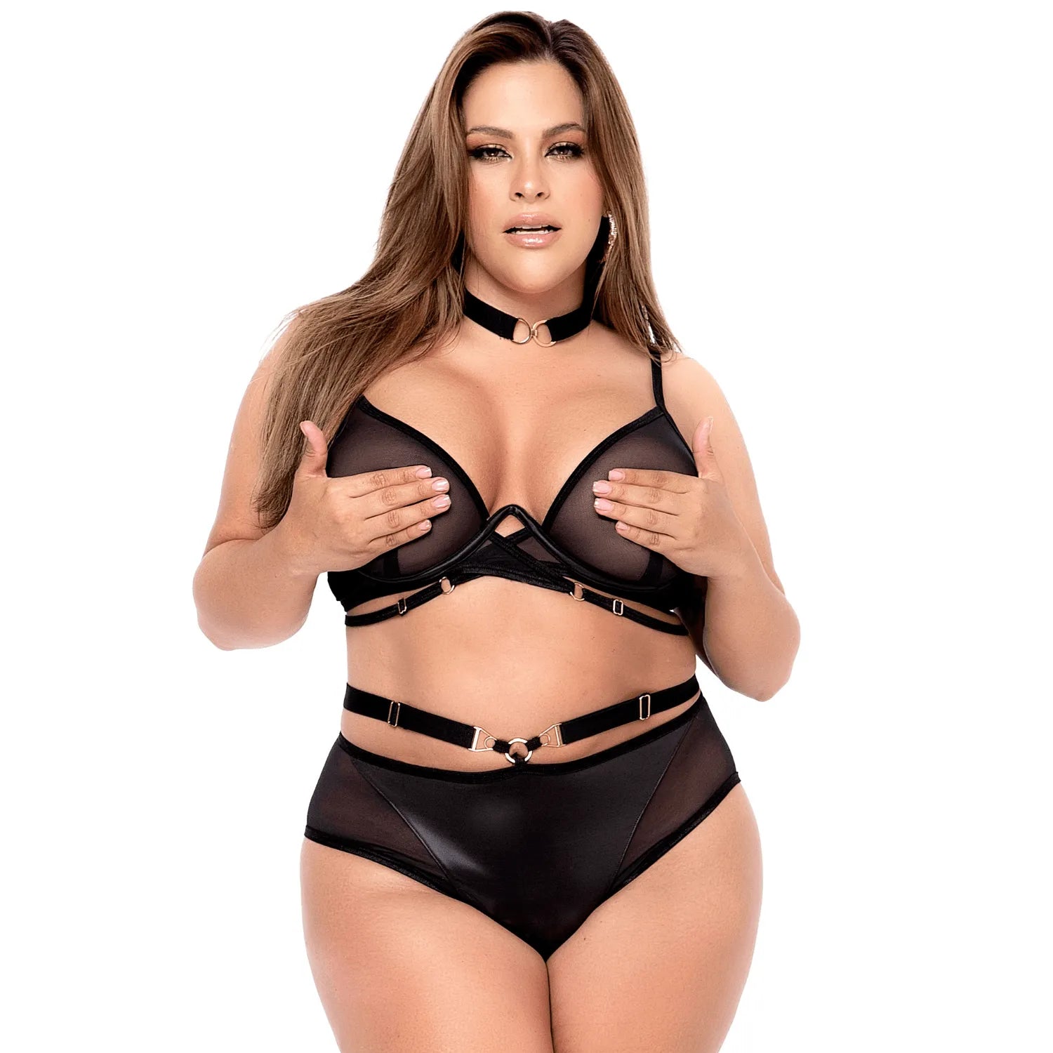 Ensemble lingerie grande taille noir avec détails dorés, haut transparent à armatures, culotte taille haute, bretelles rég...