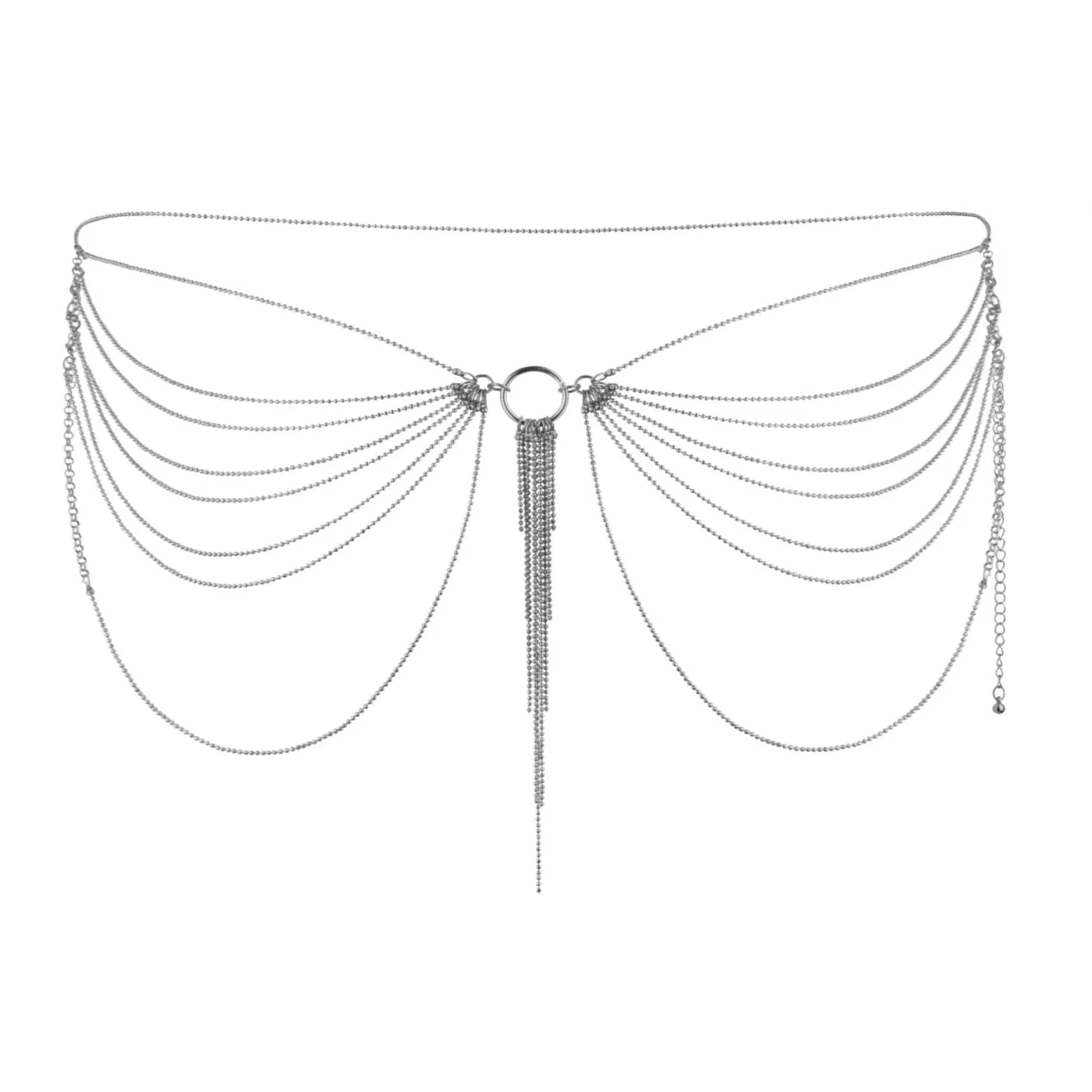 Chaîne taille argentée élégante, design raffiné, met en valeur courbes féminines, accessoire mode hanches et fesses.