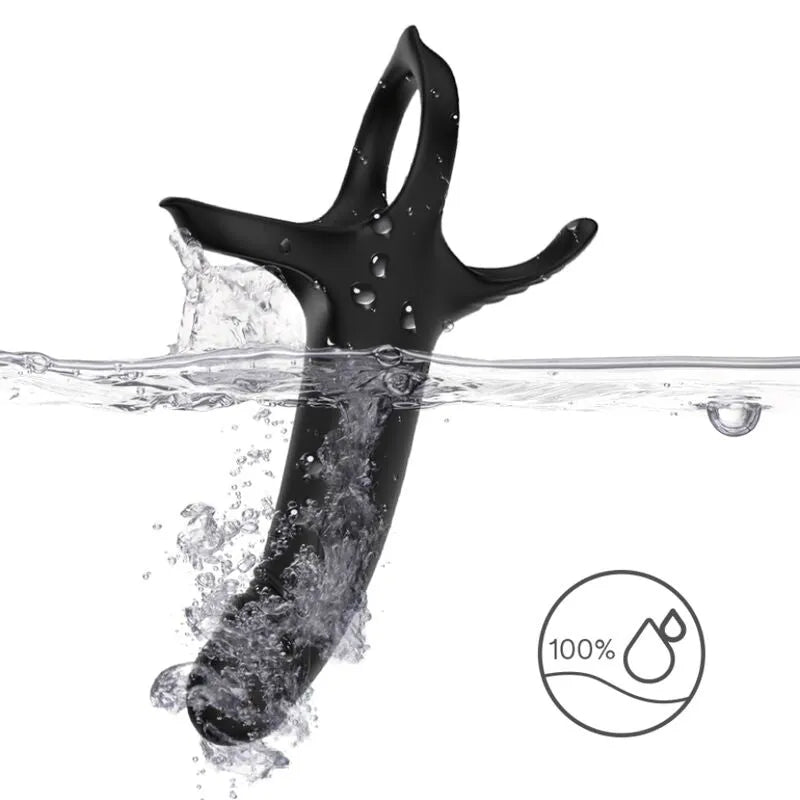Anneau vibrant noir en silicone étanche avec 9 modes, immergé dans l'eau, design ergonomique et rechargeable USB.