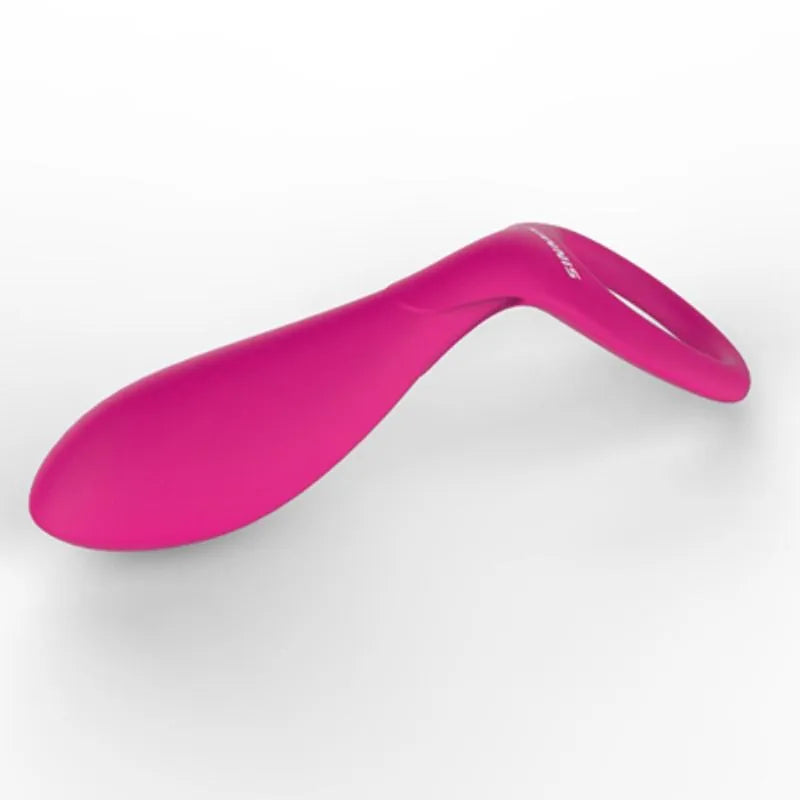 Anneau vibrant rose en silicone, forme ergonomique, contact clitoridien, plaisir partagé, accessoire intime élégant.