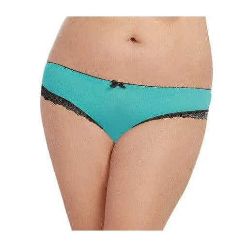 Assortiment De Shortys En Résille Et Dentelle Pour Le Week-End