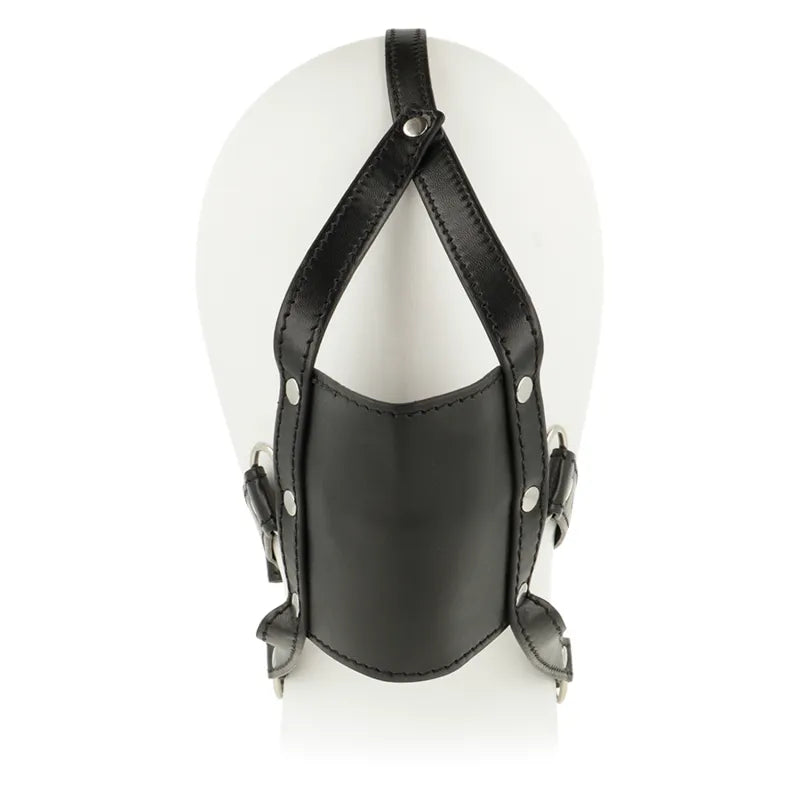 Bâillon en cuir noir avec sangle réglable, accessoire fétichiste pour jeux sensuels, design élégant et confortable.