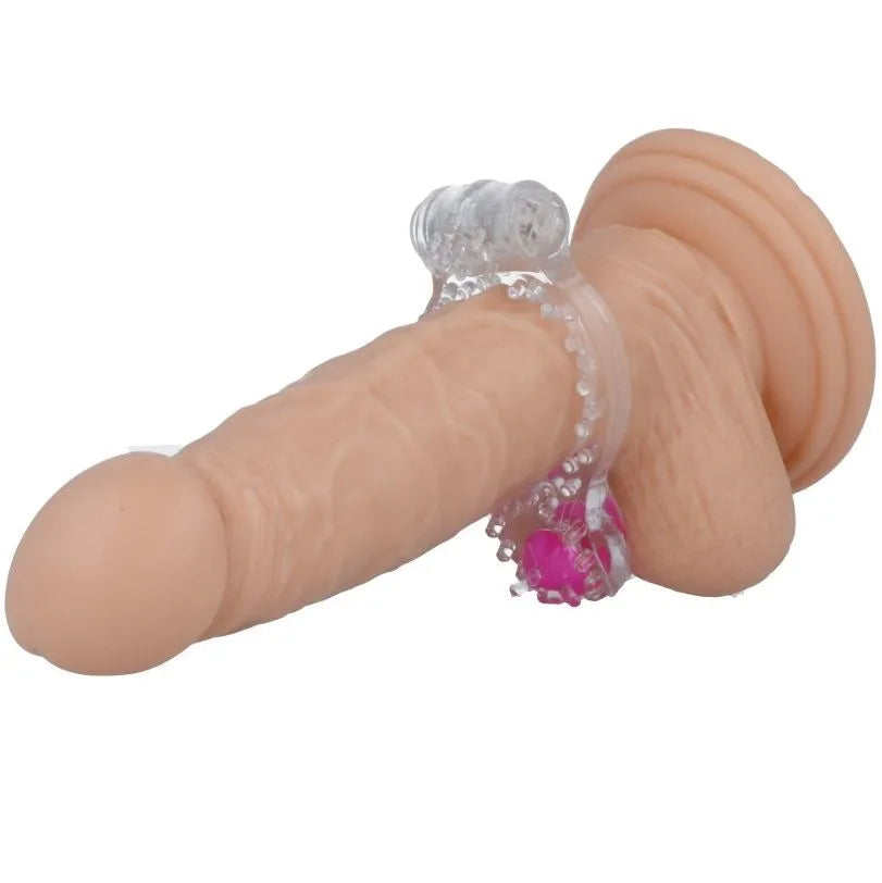 Bague vibrante transparente sur pénis en silicone, stimulation et érection prolongée, confort et plaisir intimes.