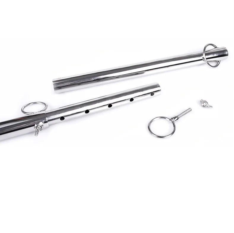 Barre de cheville BDSM extensible en acier argenté, ajustable avec anneaux et trous pour personnalisation, durable et robu...