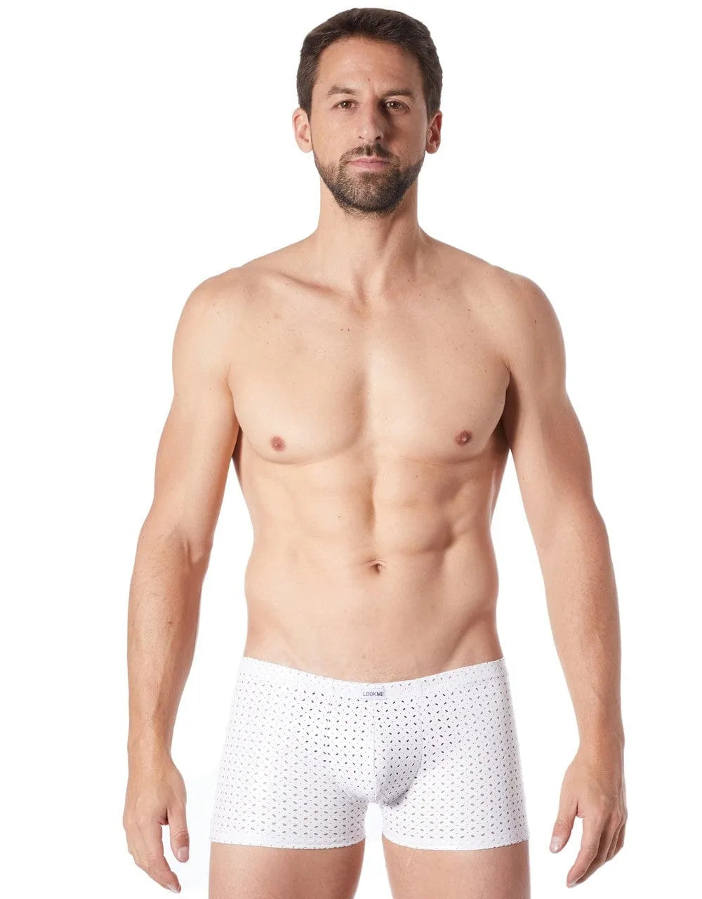Boxer homme blanc en vinyle ajouré, moulant et élégant, sur mannequin, style fétichiste, collection Tender.