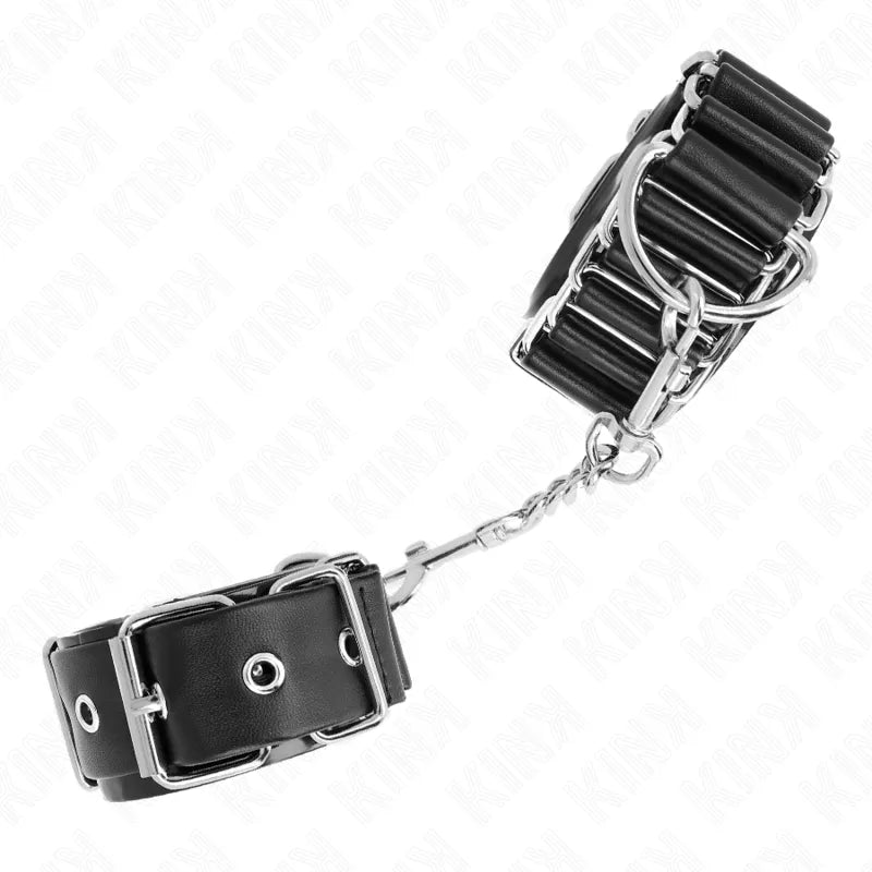 Bracelets BDSM en cuir noir ajustables avec boucles métalliques, design sophistiqué pour confort et sécurité.