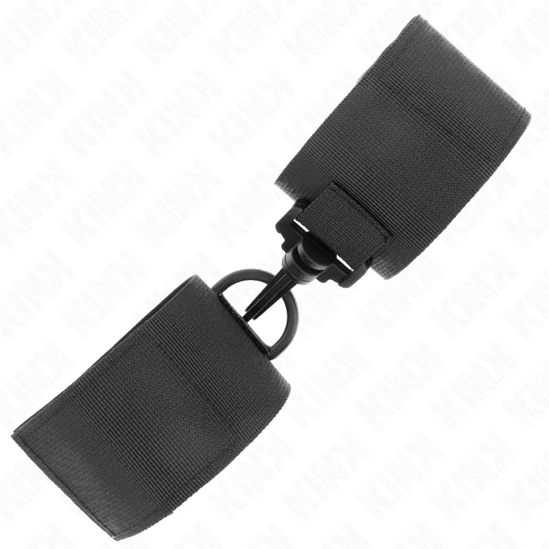Bracelets en cuir noirs BDSM, design sécurisé et confortable, idéal pour amateurs de bondage, haute qualité.