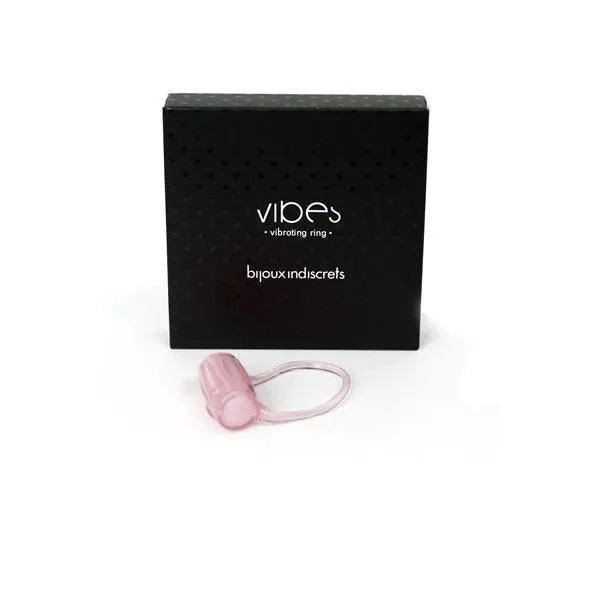 Cockring vibrant rose avec boîte noire, accessoire intime pour stimulation intense et confort, idéal pour jeux sensuels.