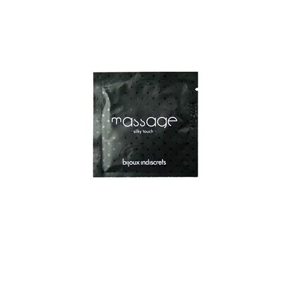 Cockring vibrant noir en silicone, vibrations puissantes pour stimulation intense et confort optimal lors des jeux intimes.