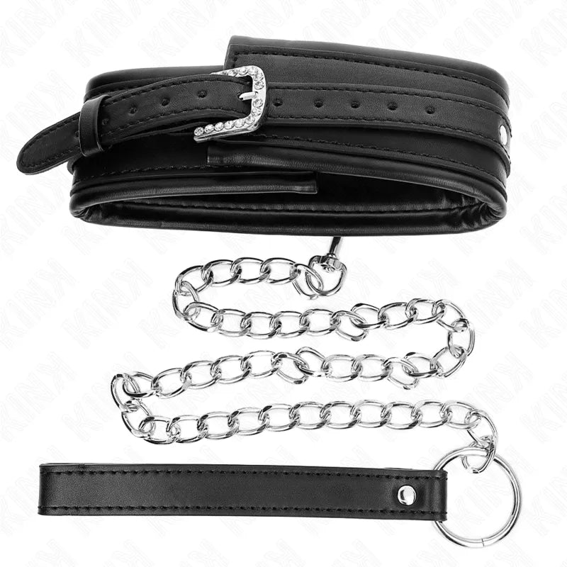 Collier BDSM en cuir noir avec boucle argentée et chaîne métallique, design élégant et fonctionnel pour jeux adultes.