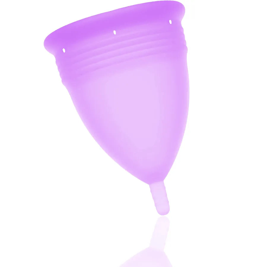 Coupe menstruelle en silicone violet, forme ergonomique, idéale pour le sport, hypoallergénique et approuvée FDA.