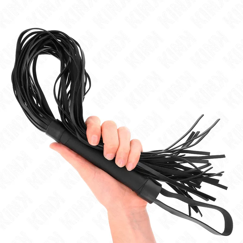 Cravache BDSM noire haut de gamme, design élégant, manche ergonomique, lanières souples pour jeux intenses.