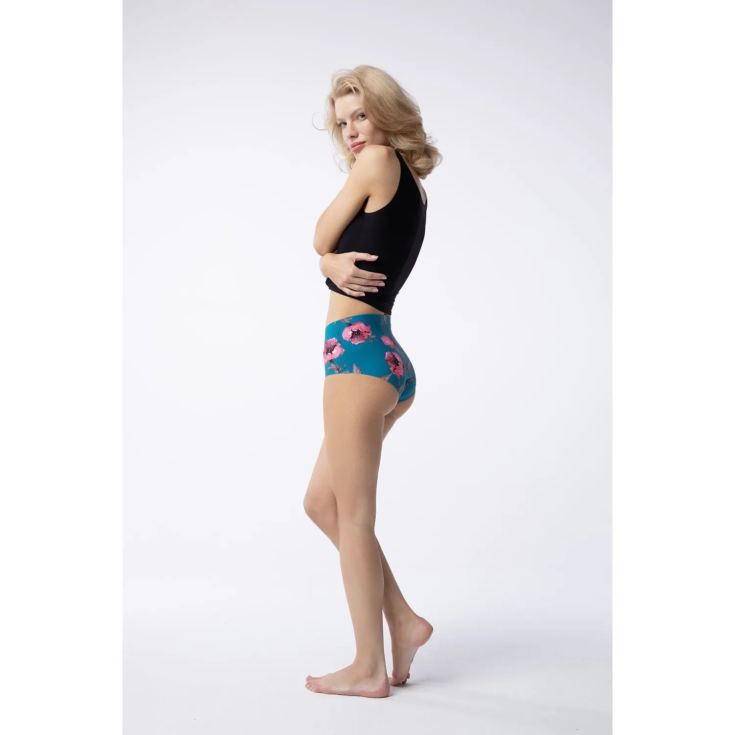Culottes model 201990 Julimex