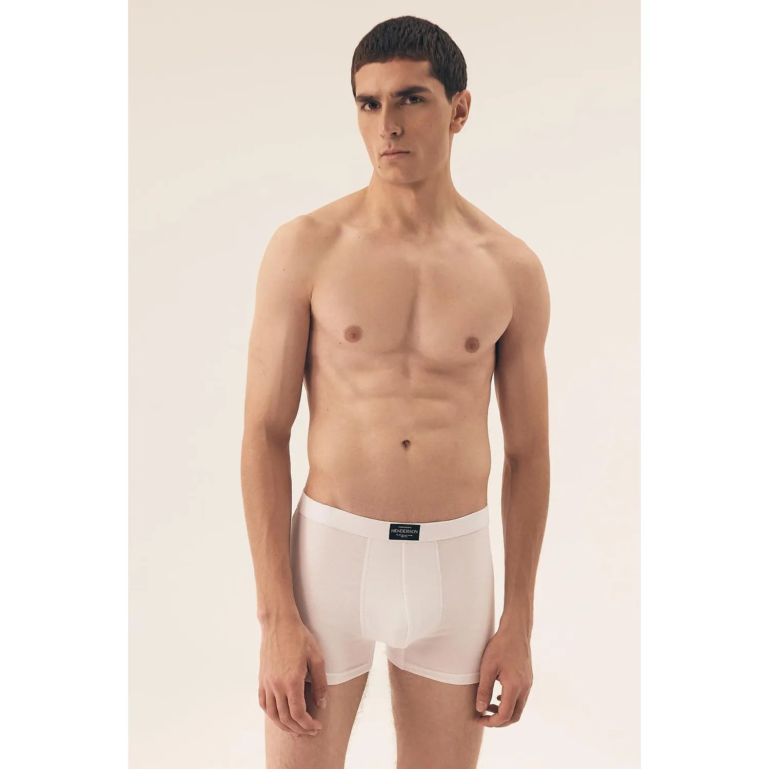 L`ensemble model 209615 Henderson