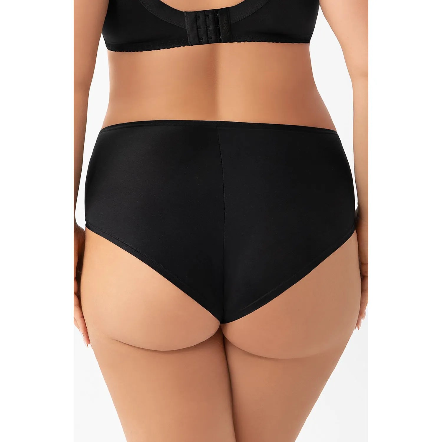 Culottes noires Gorsenia 216150, dos lisse, coupe classique, broderie subtile, confort et élégance, lingerie féminine.