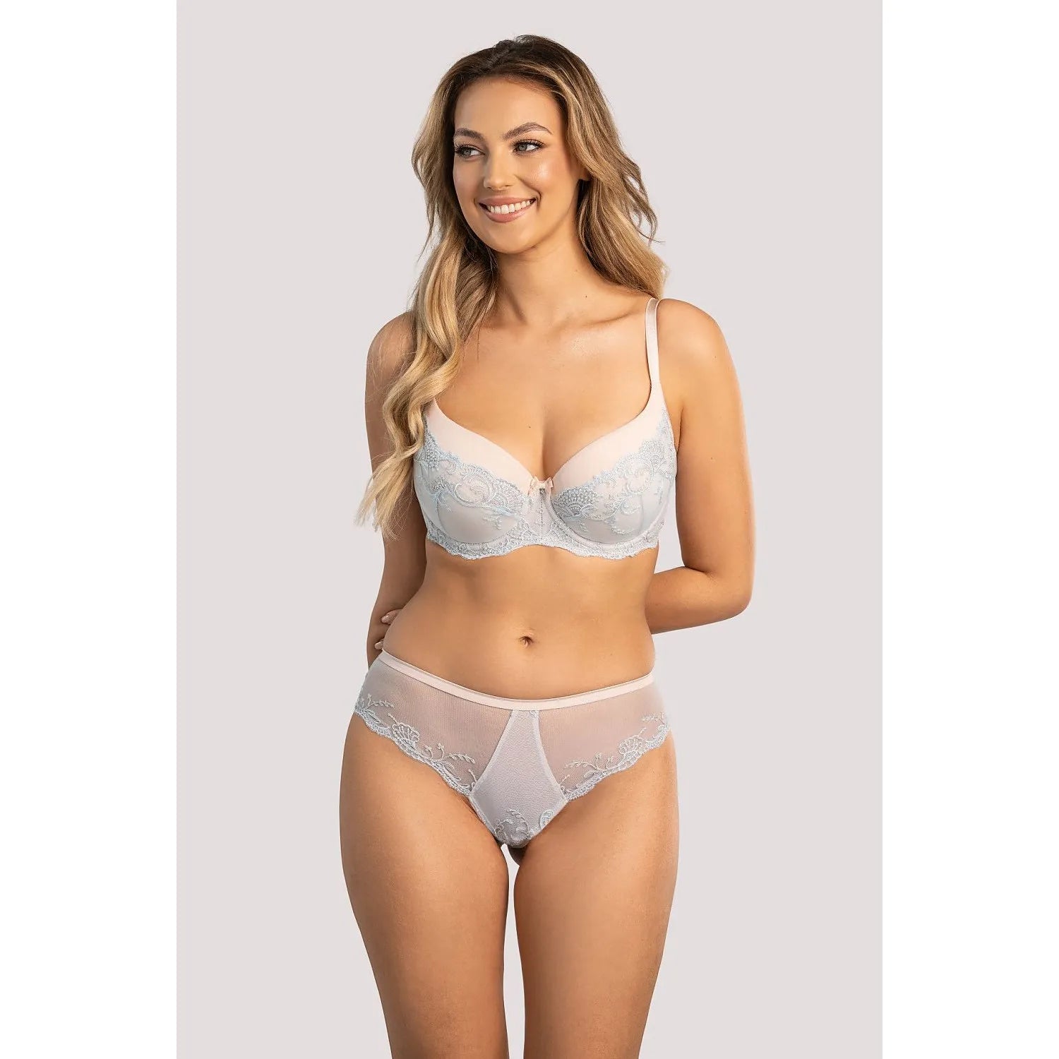 Soutien-gorge rembourré model 216414 Unikat