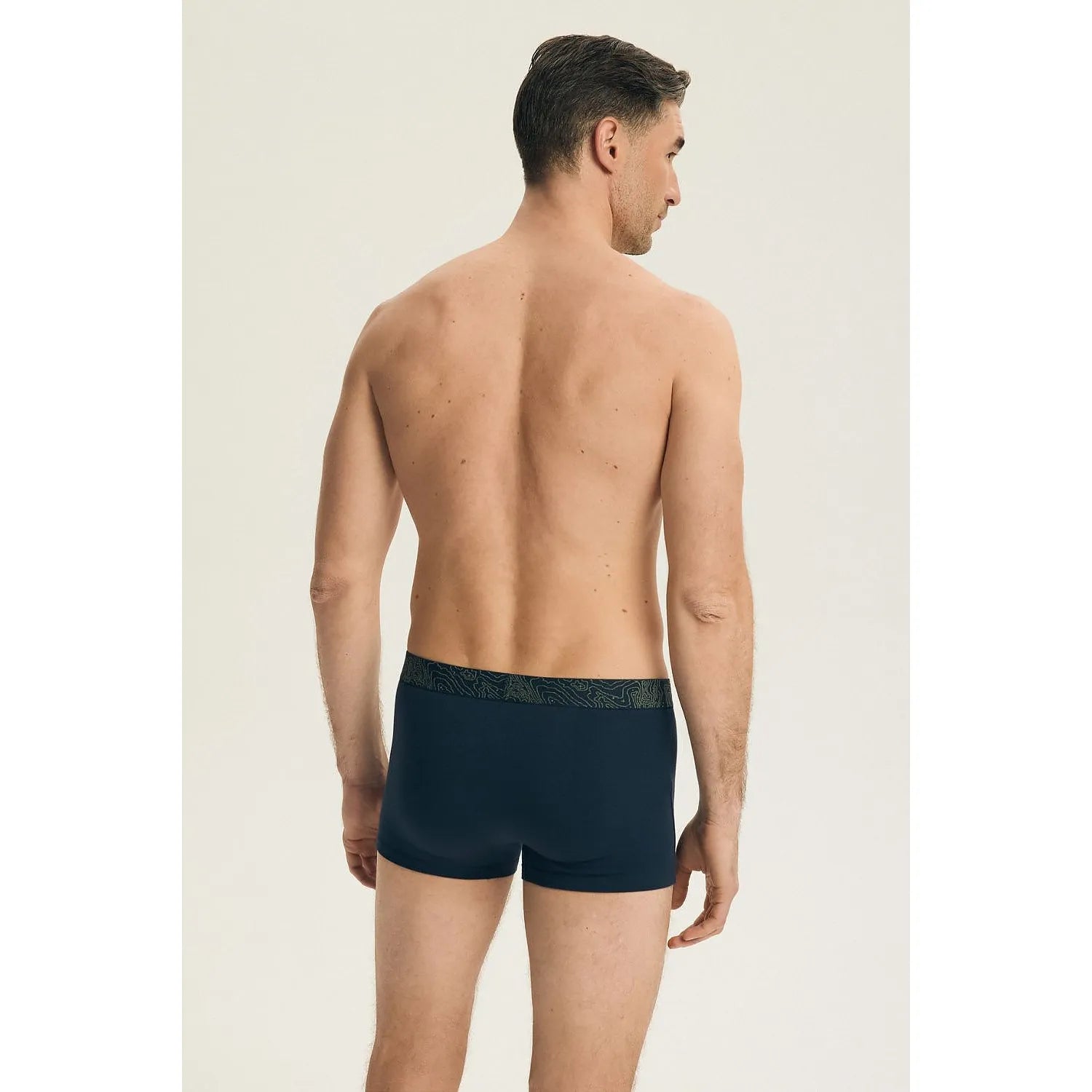 Boxers homme ajustés bleu marine imprimé moderne, coton respirant, coupe élégante Henderson, confort et style.
