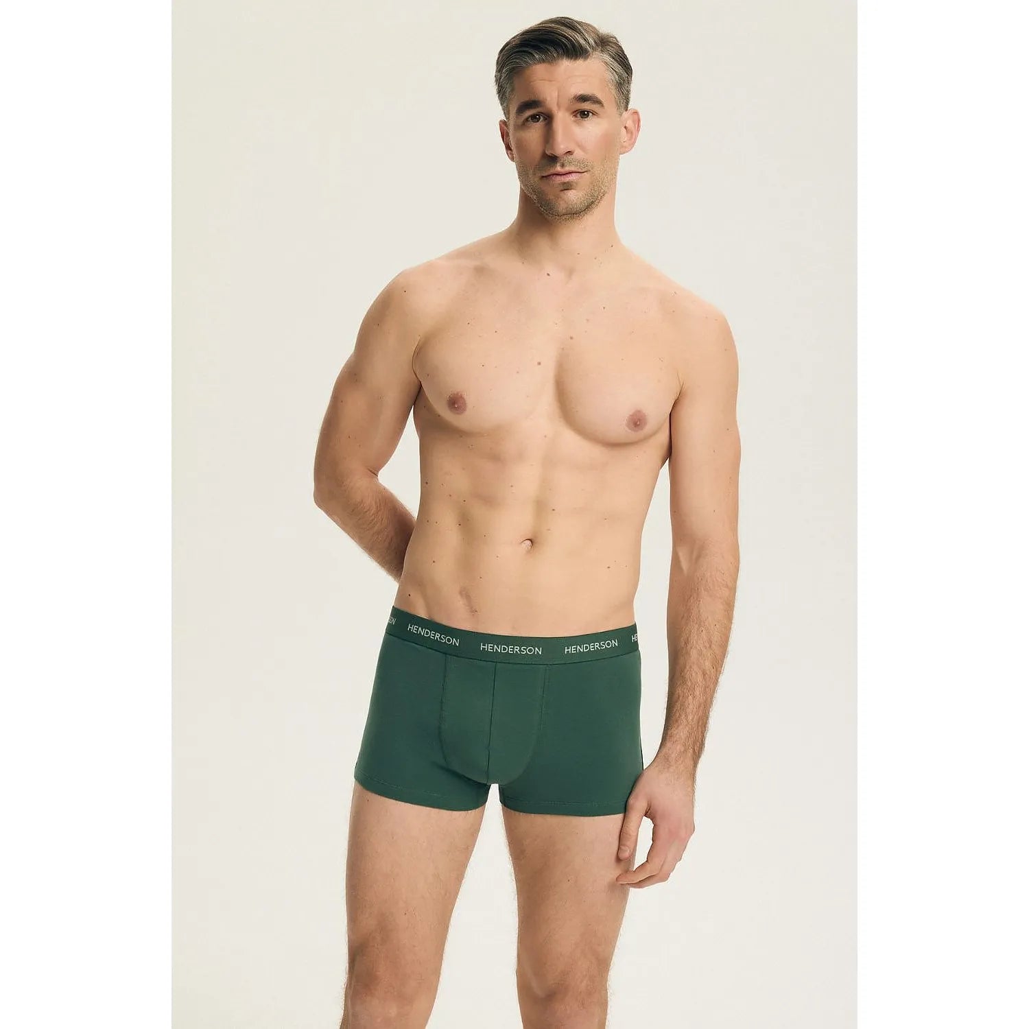 Boxer homme vert foncé Henderson, coupe moderne, ceinture élastique logo, confort coton élasthanne, style sportif.