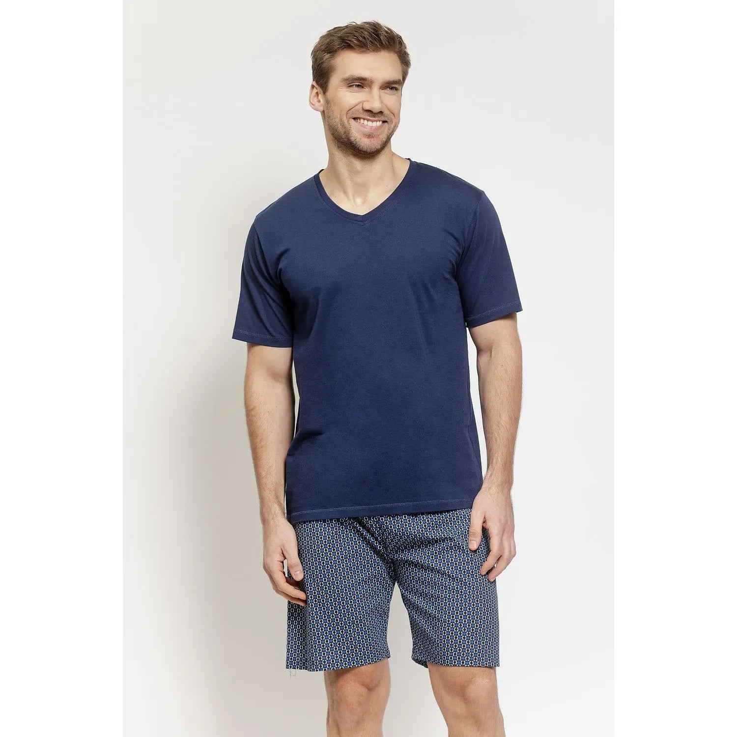 Pyjama model 225155 Taro