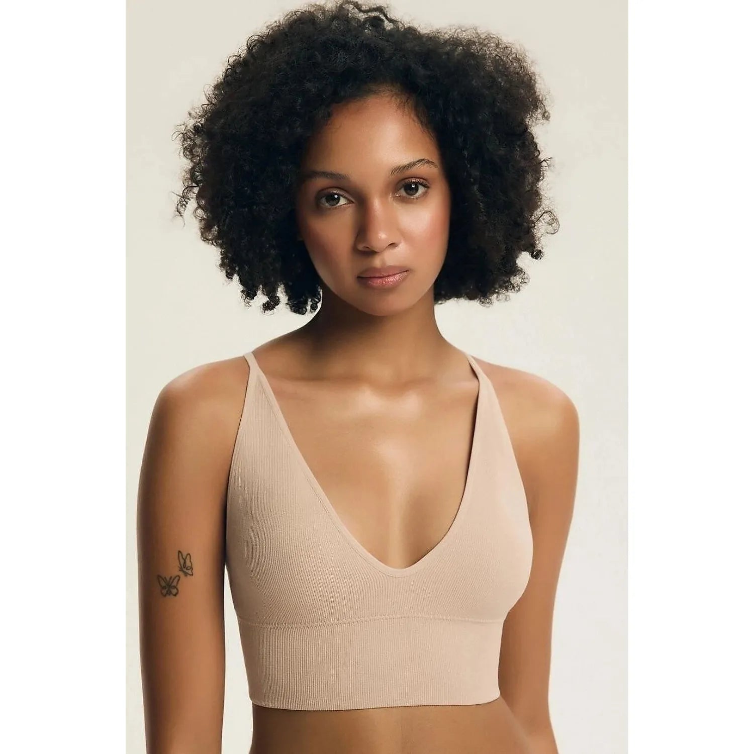 Ensemble lingerie femme beige polyamide élasthanne, soutien-gorge triangle, confort et élégance, tailles L à XXL.