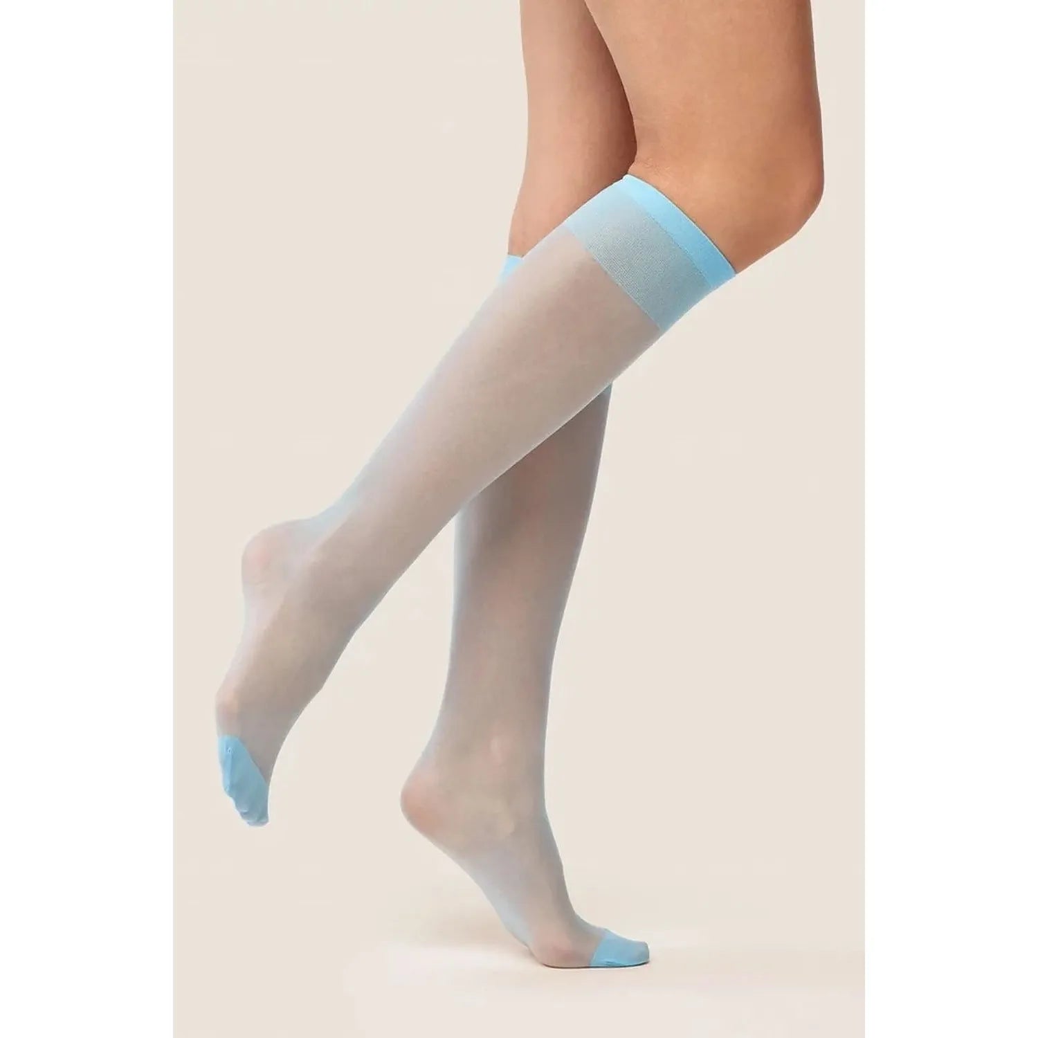 Chaussettes longues model 226267 Gabriella