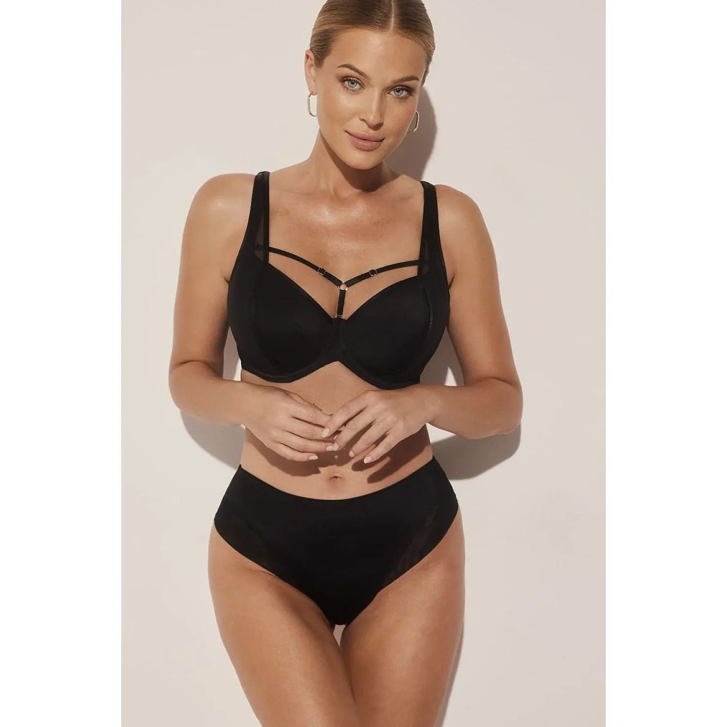 Culottes noires taille haute invisible modelante double tulle Comfort P-861/2