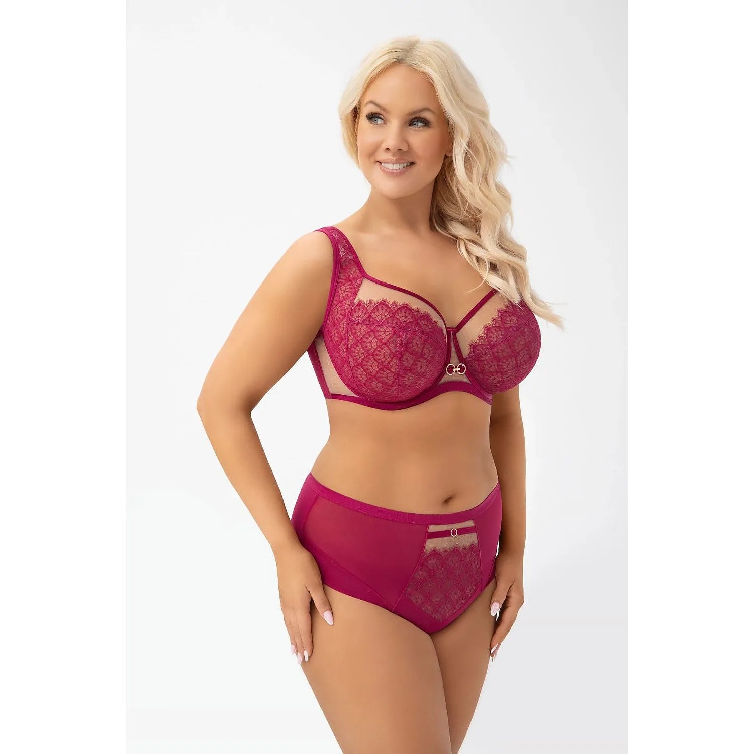 Culottes grandes tailles Gorsenia 227791 en élasthanne polyamide, confort et élégance pour un maintien parfait.