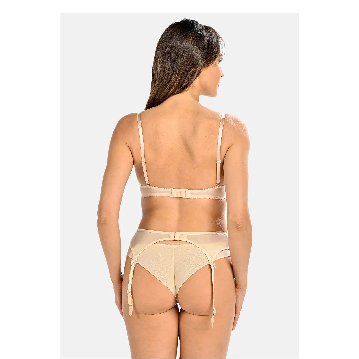Ceinture porte-jarretelles beige en filet transparent ajustable, élégante et féminine, vue de dos sur mannequin.