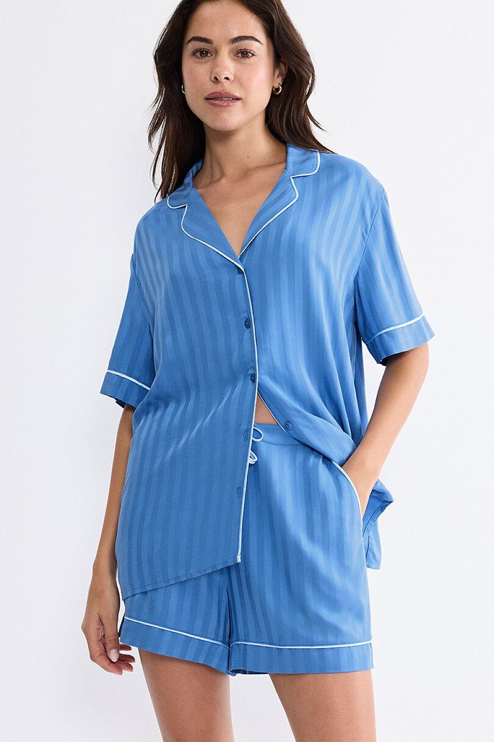 Chemise model 229150 Triumph