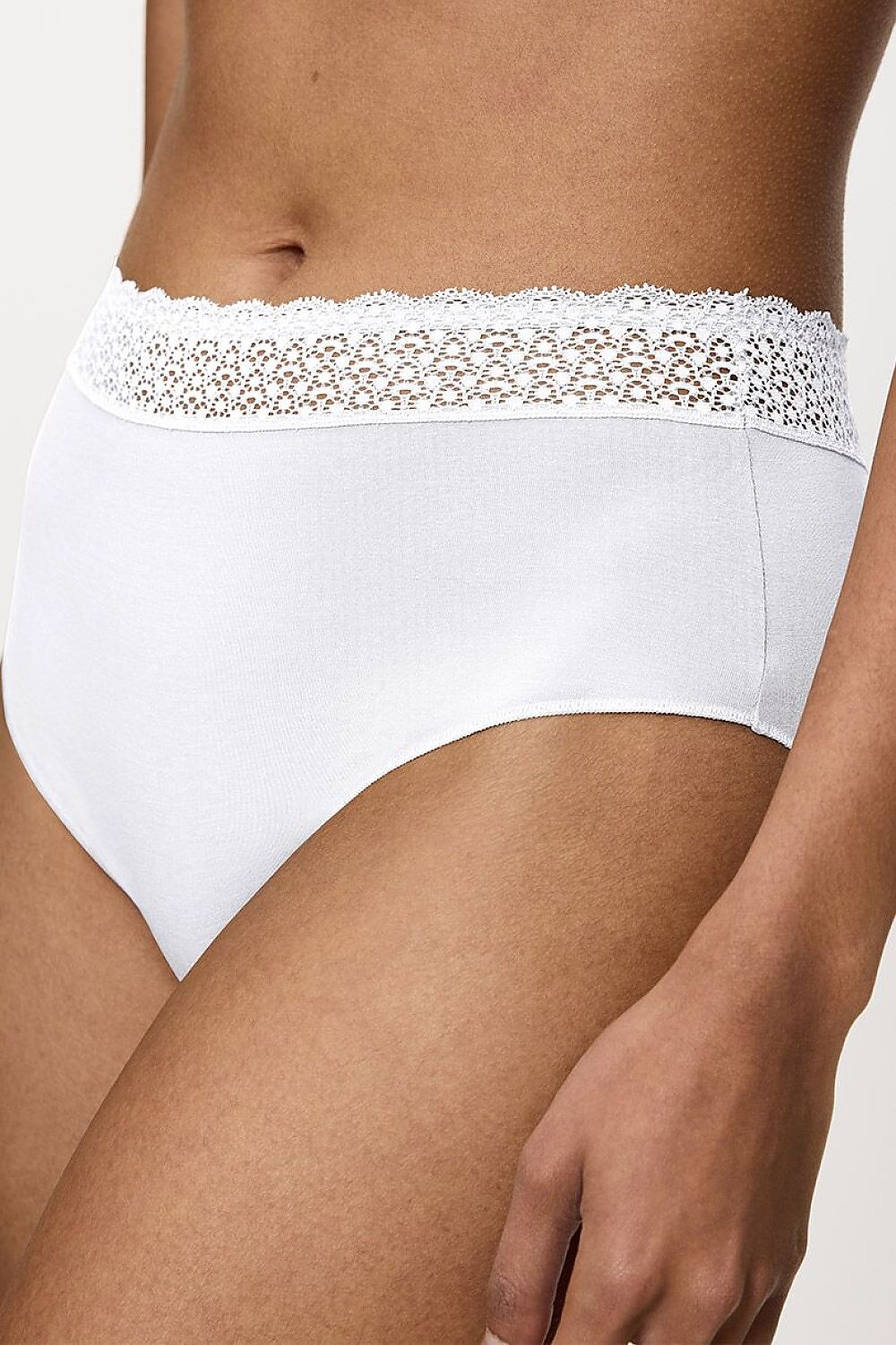 Culottes model 229403 Triumph