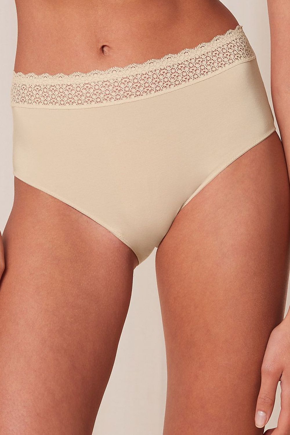 Culottes model 229405 Triumph