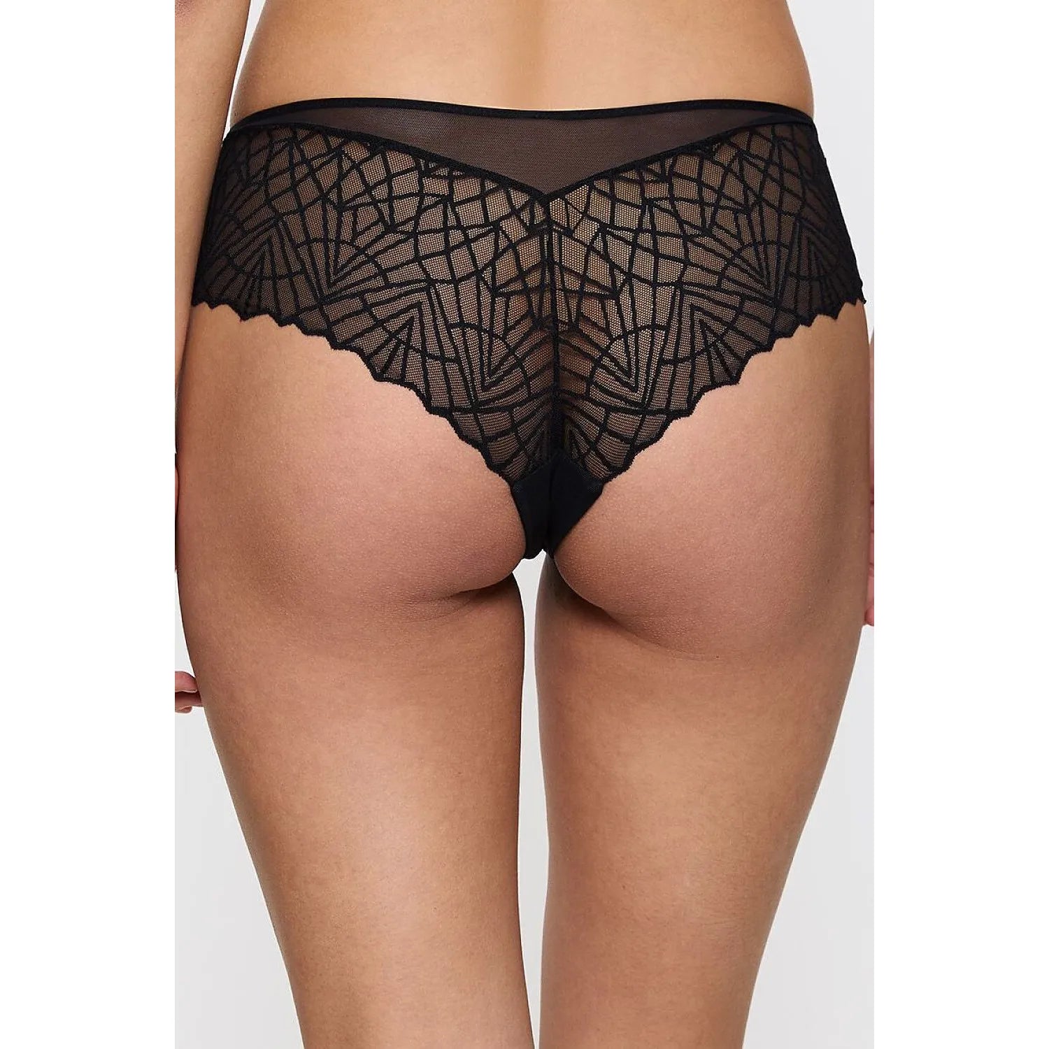 Culotte hipster noire Triumph 230039, dentelle délicate et maille graphique, coupe moyenne, confort et élégance.