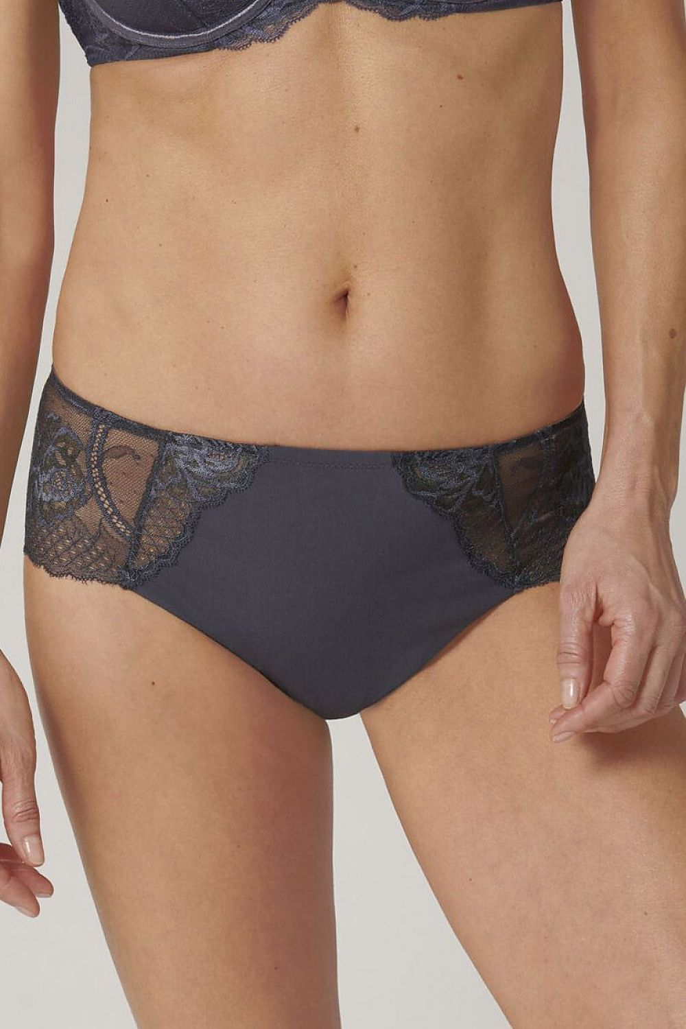 Culottes model 230041 Triumph