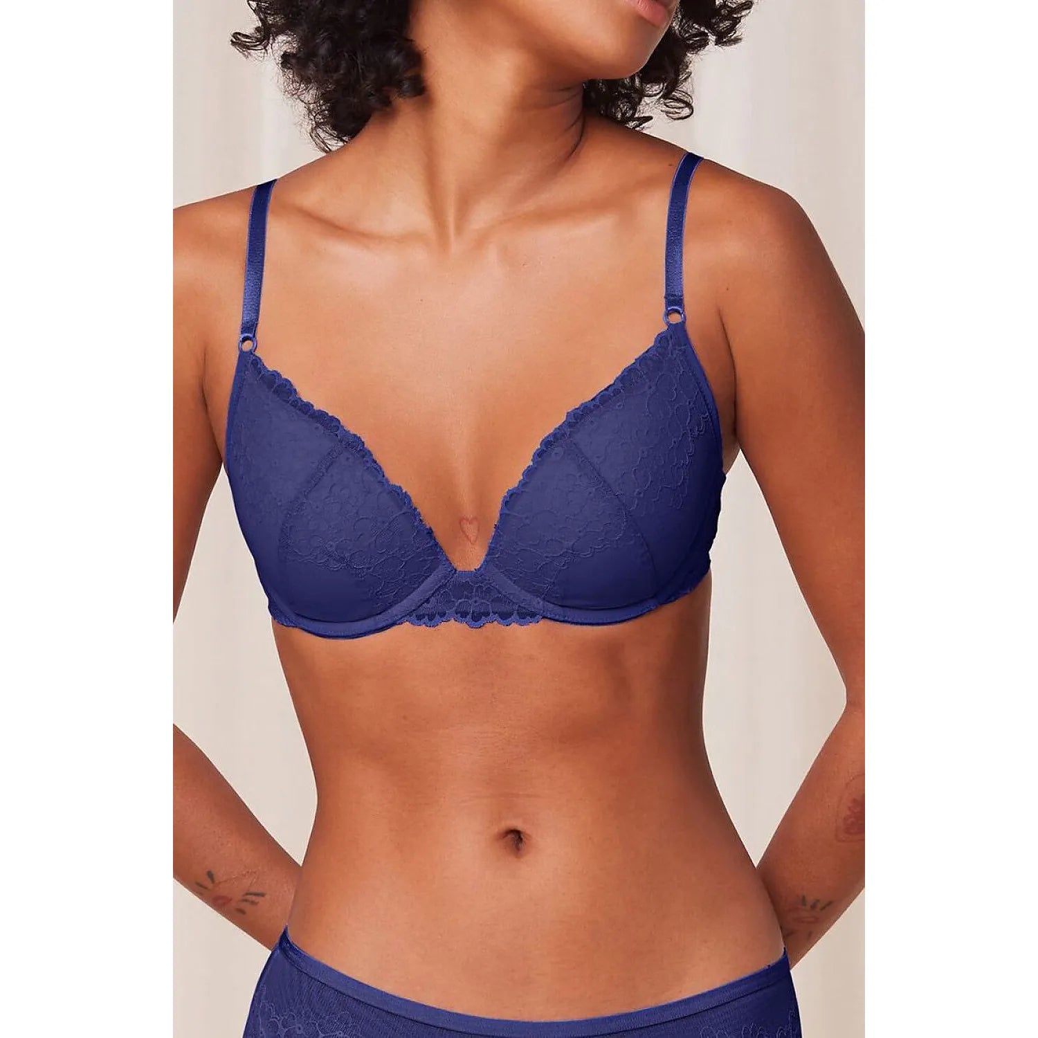 Push up model 230220 Triumph