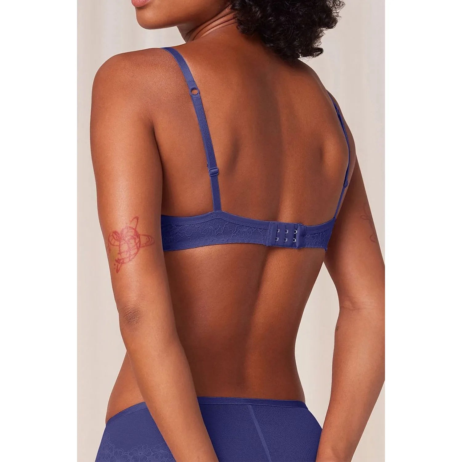 Push up model 230220 Triumph